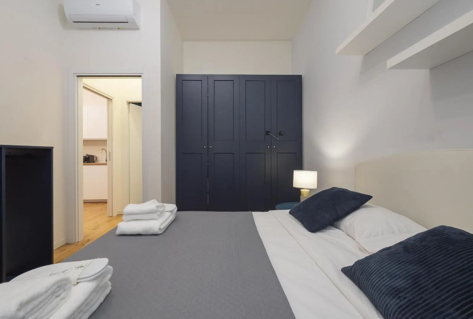 Central & Modern Porta Vittoria-Duomo Apartments By Rentopolis ميلان