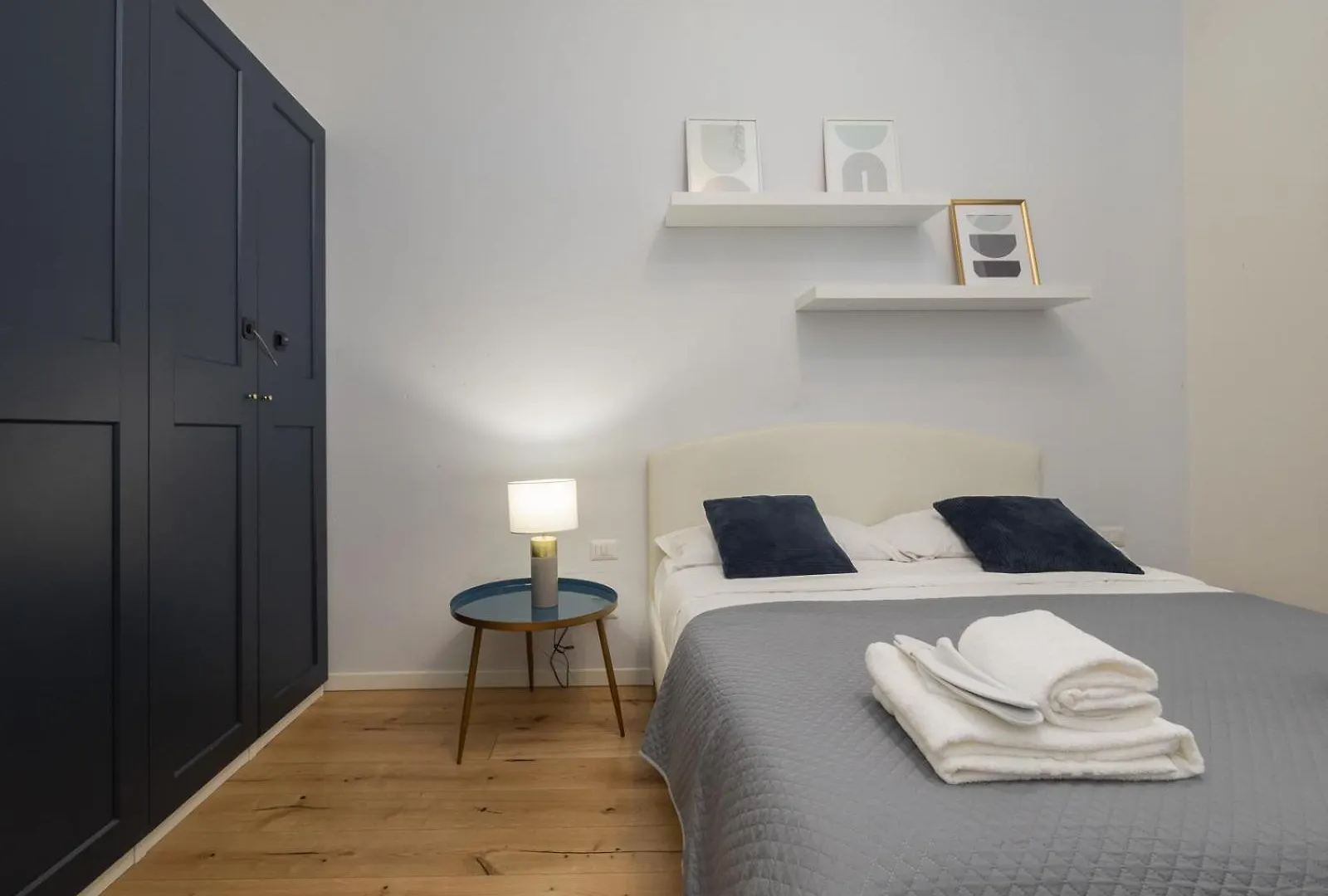 Central & Modern Porta Vittoria-Duomo Apartments By Rentopolis ميلان