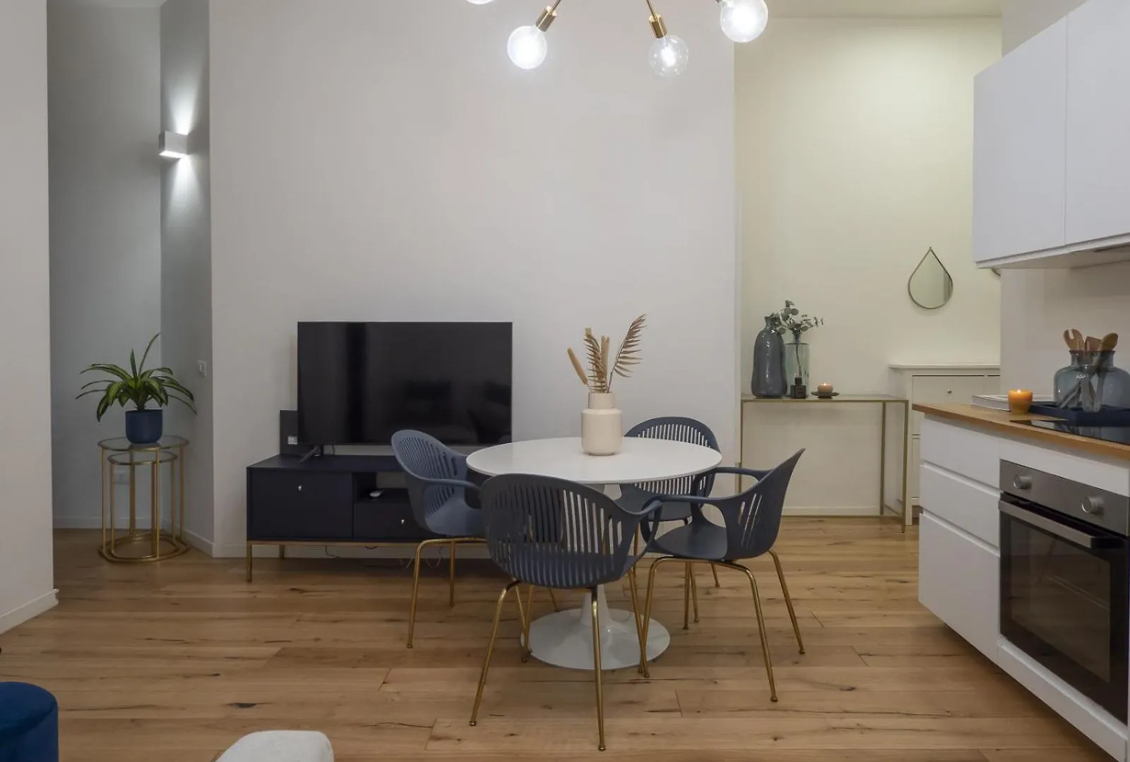 Central & Modern Porta Vittoria-Duomo Apartments By Rentopolis ميلان